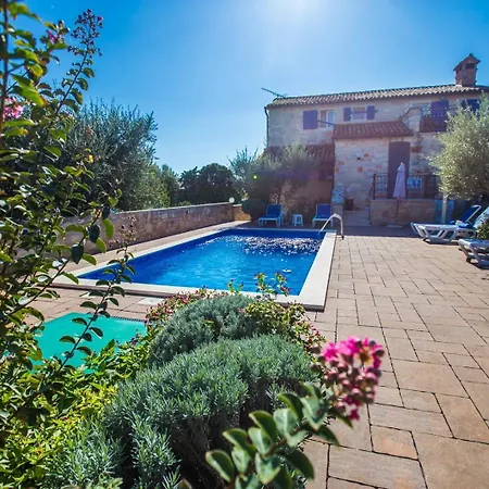 Villa Meri *